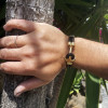 PULSERA ANCLA CUERO Y ORO,TRABAJO HECHO DE FORMA ARTESANAL, SE PUEDE PERSONALIZAR